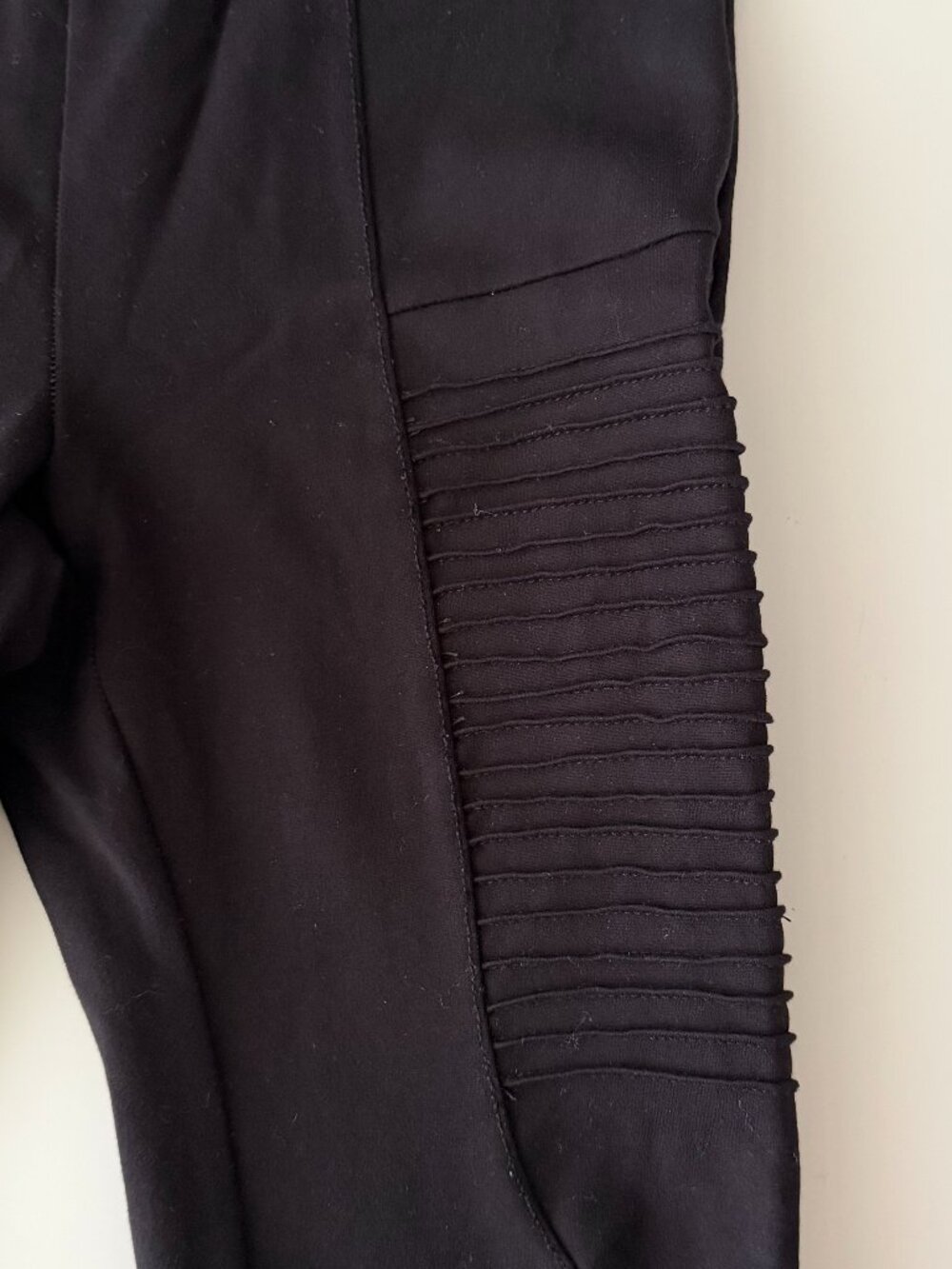 Parasuco Black Motorcycle-Style Leggings - Picture 5 of 9